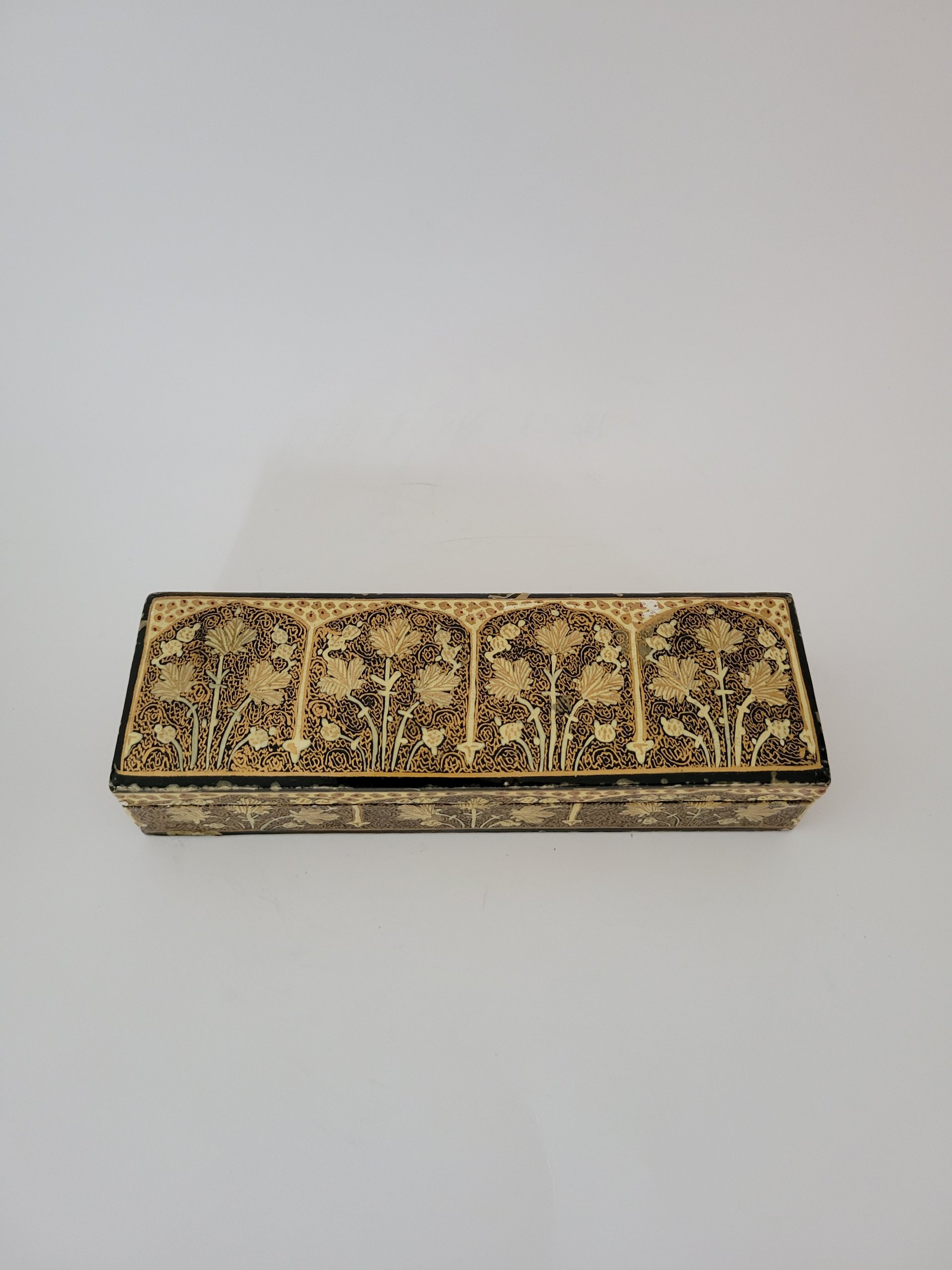 Vintage Kashmir Papier-mâché Box — view 2