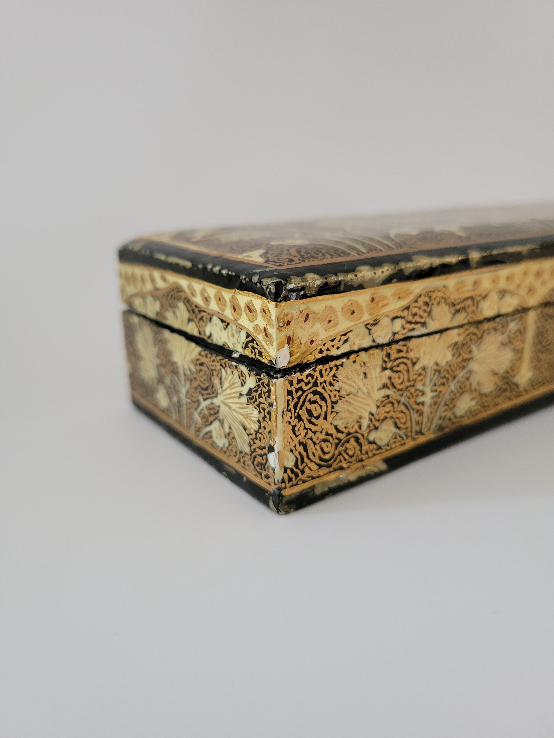 Vintage Kashmir Papier-mâché Box — view 4