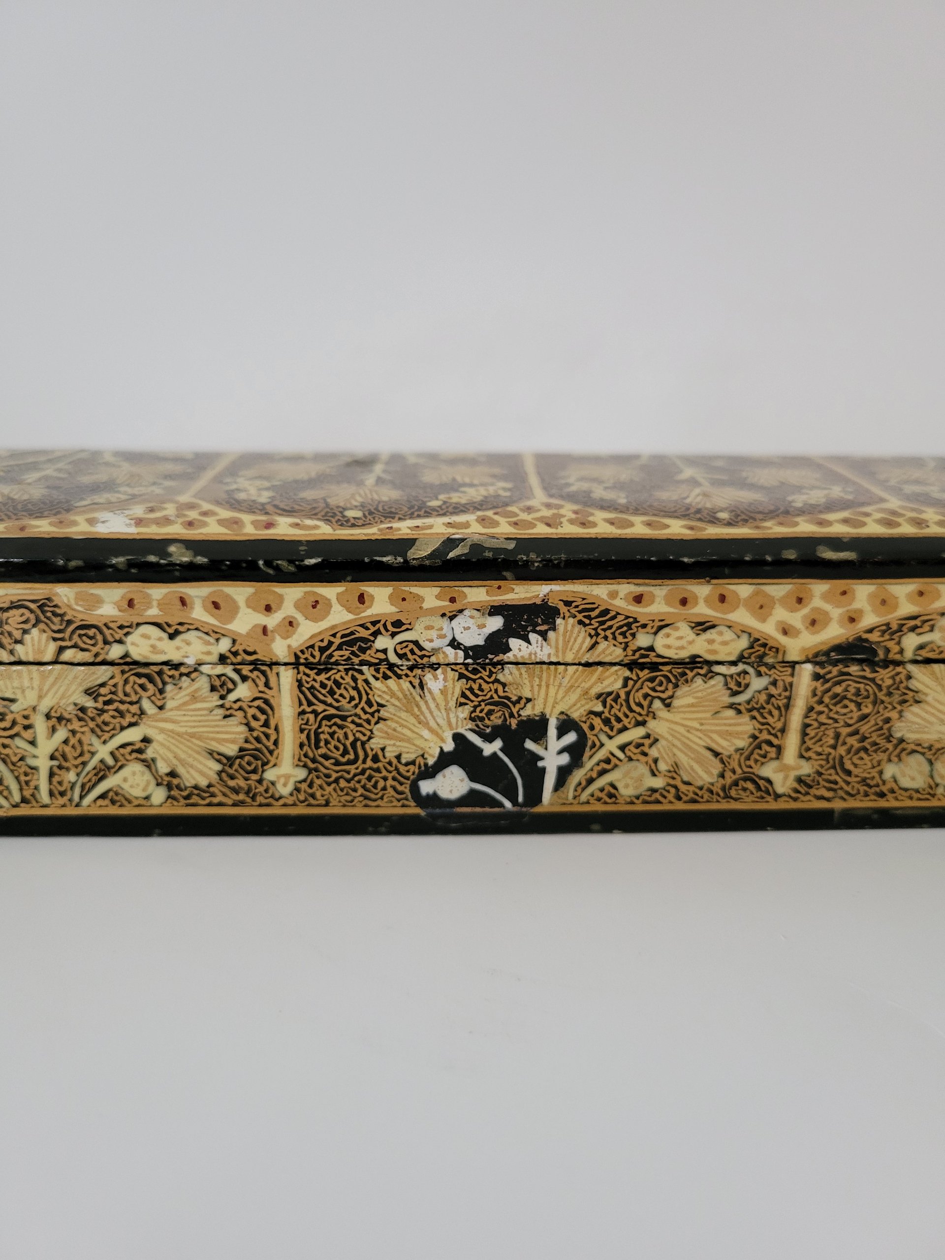 Vintage Kashmir Papier-mâché Box — view 6
