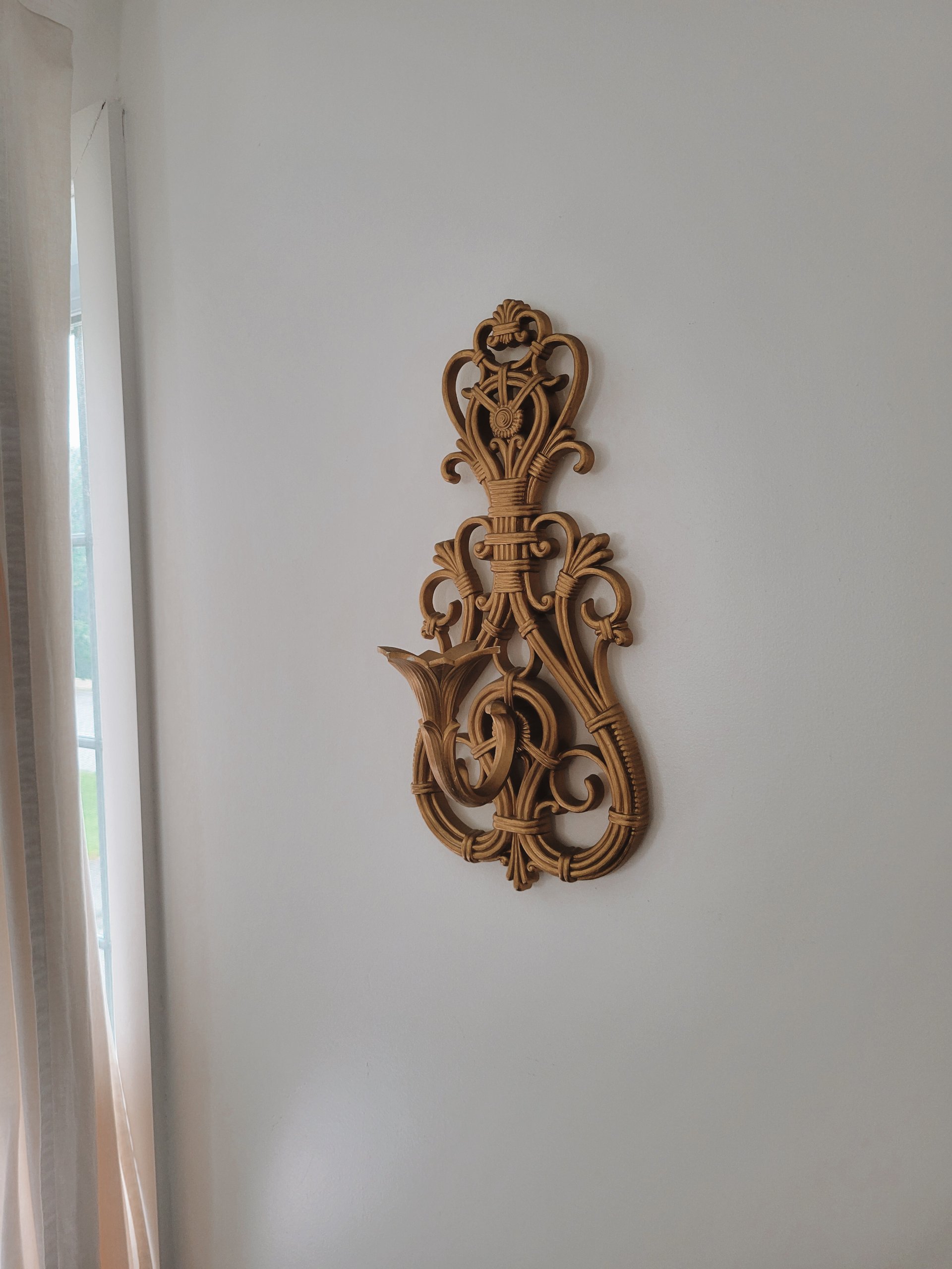 Vintage Syroco Candle Sconce — view 2