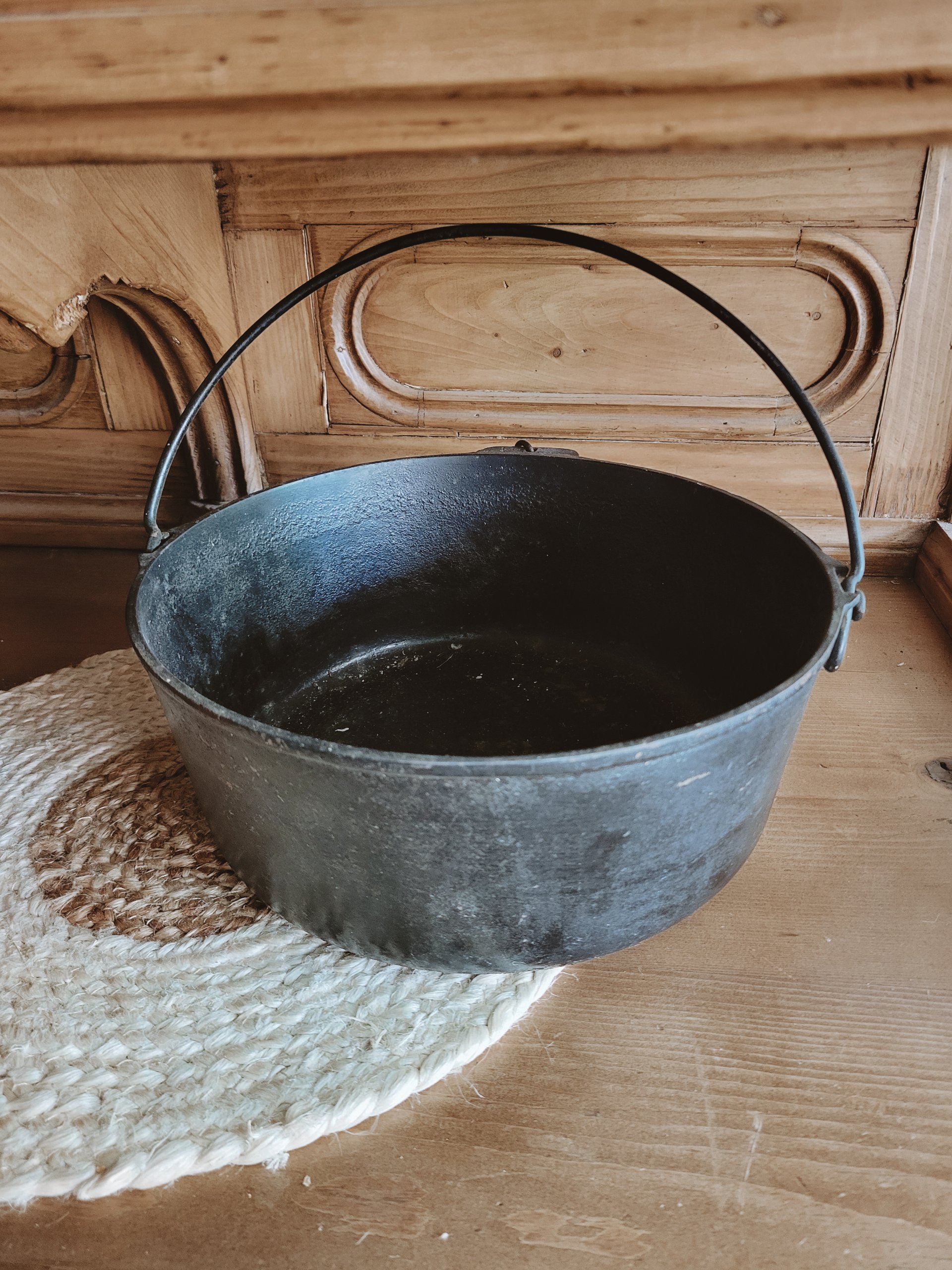 Cast Iron Pot