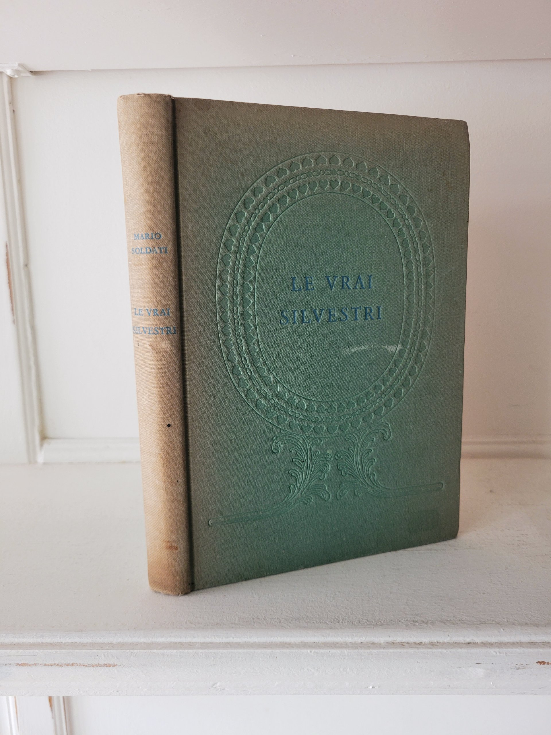 Antique & Vtg. Book Bundle | Set of 4 — view 3
