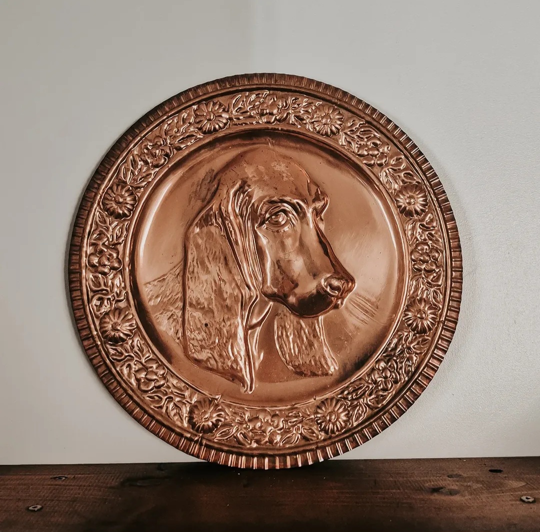 Vintage Copper-Toned Dog Wall Plate