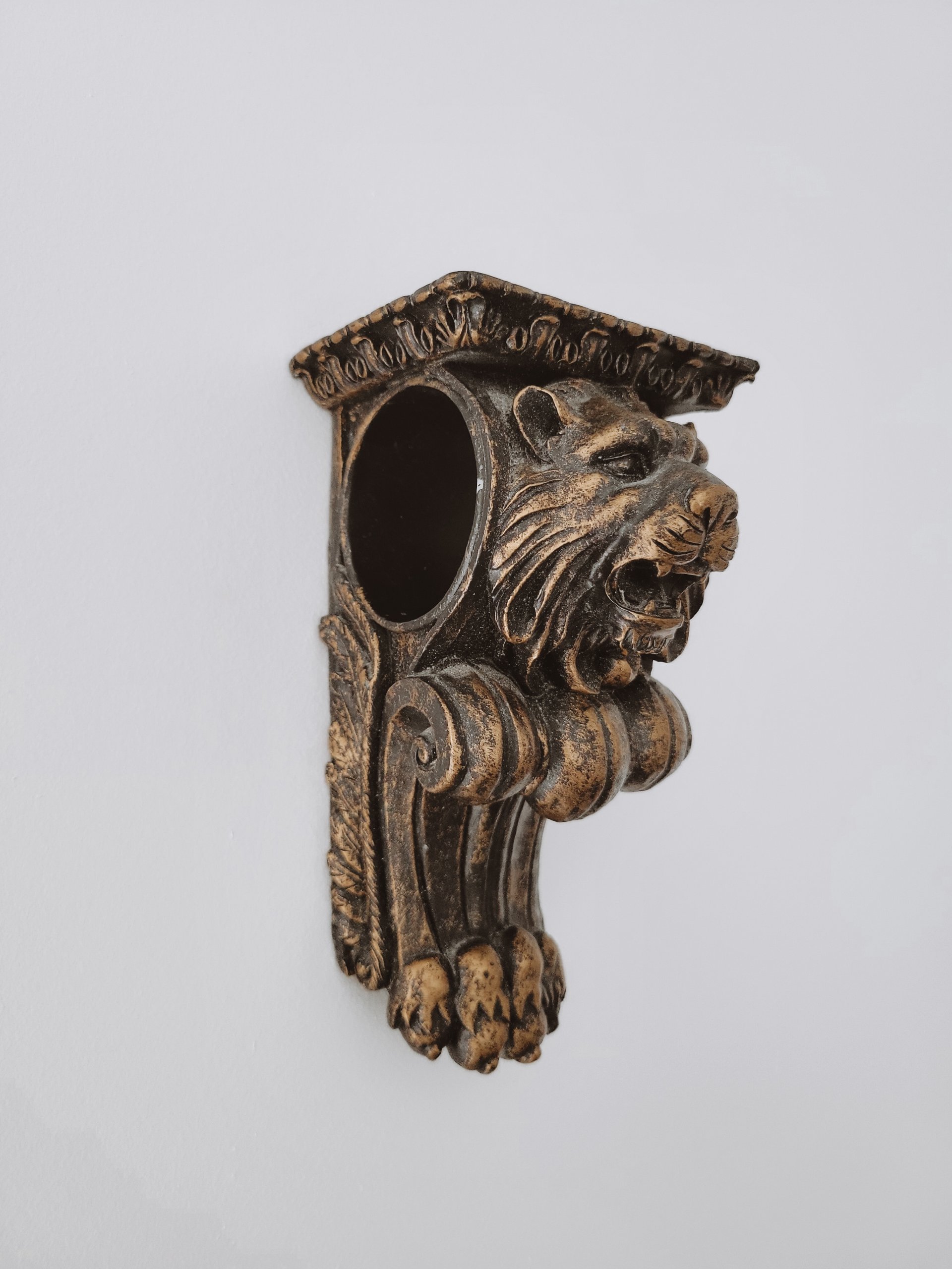 Lion Head Wall Corbel — view 2