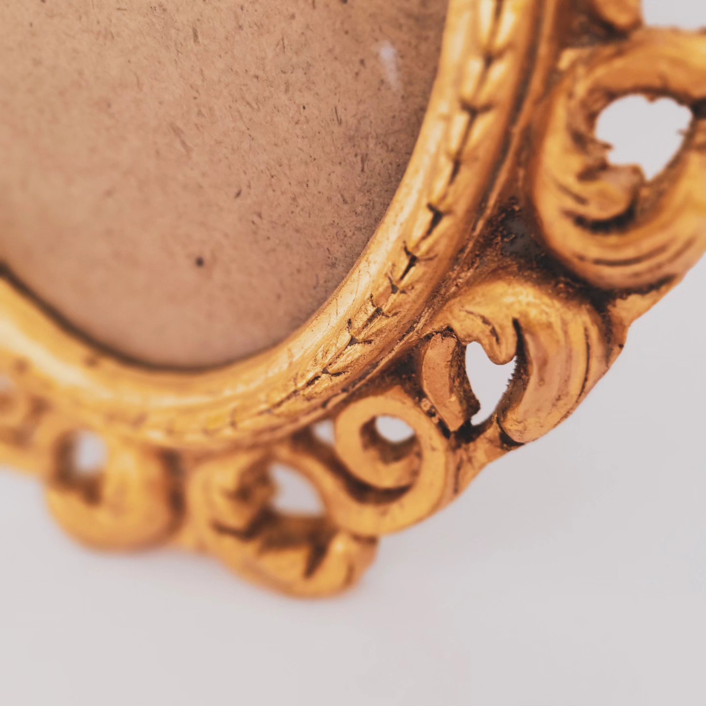 Gilt Photo Frame — view 3