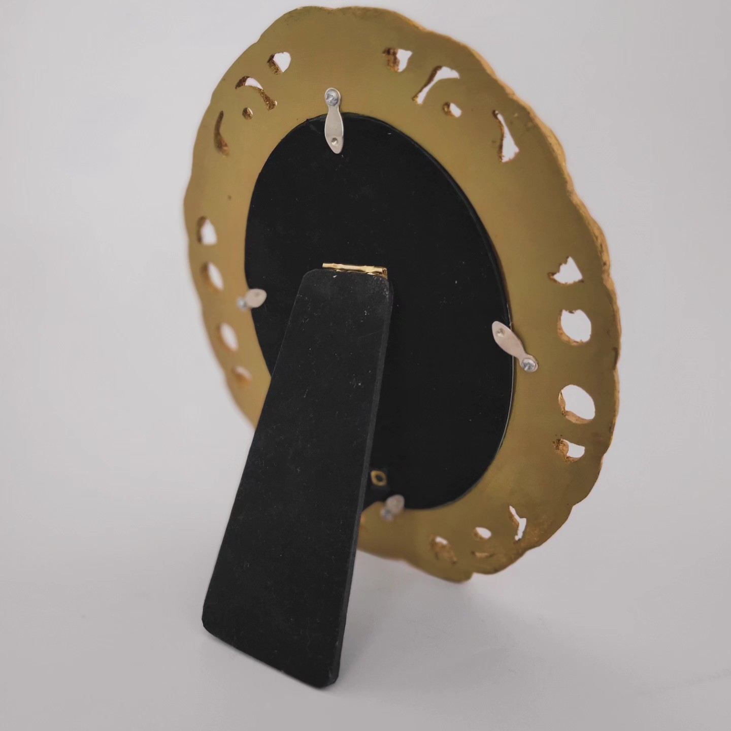 Gilt Photo Frame — view 4