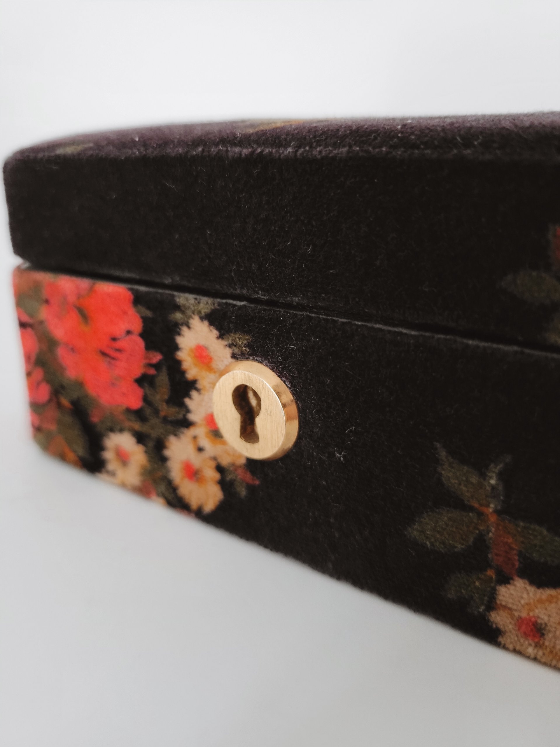 Vintage Italian Jewelry Box — view 2