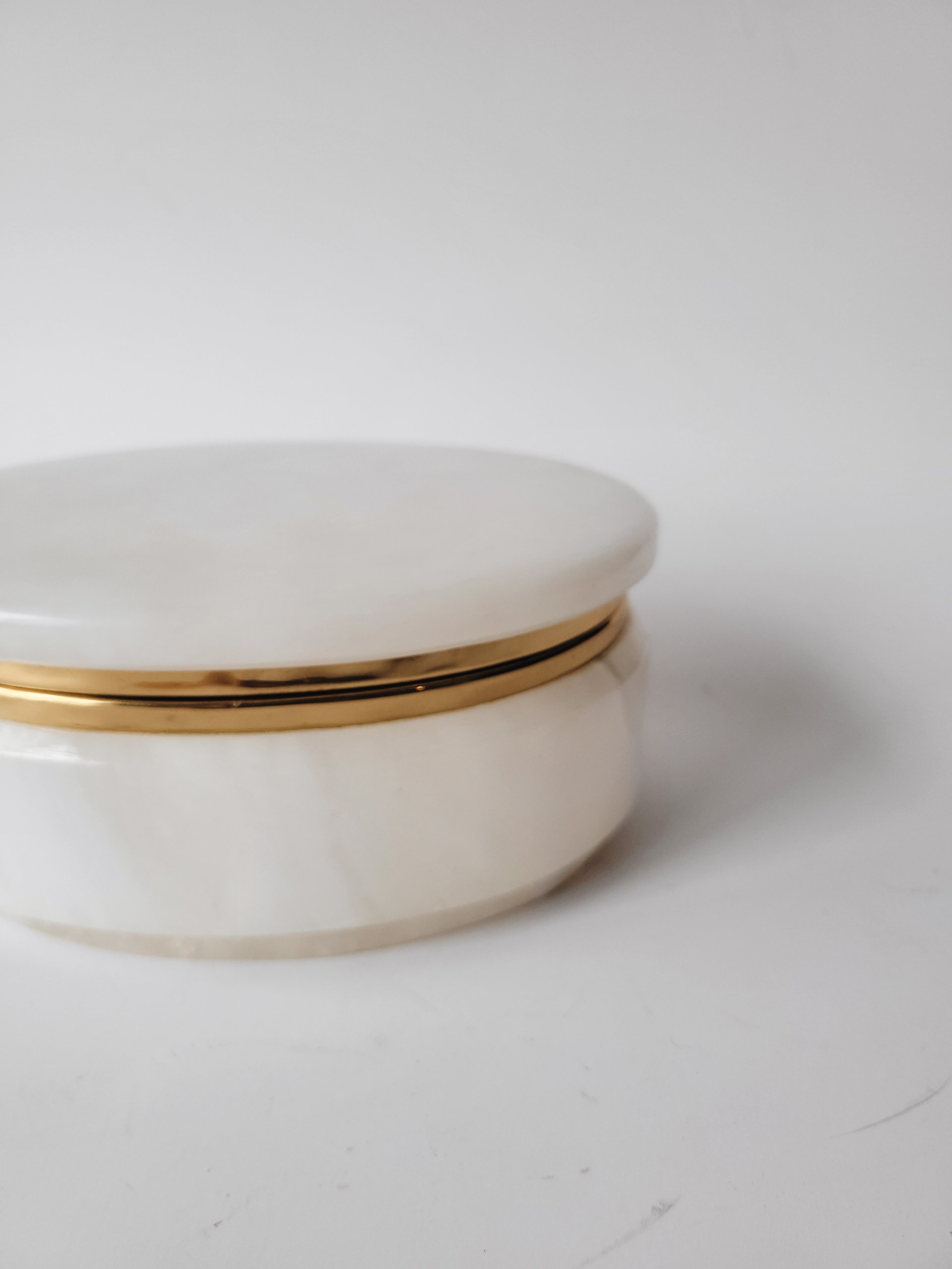 White Alabaster Box — view 2