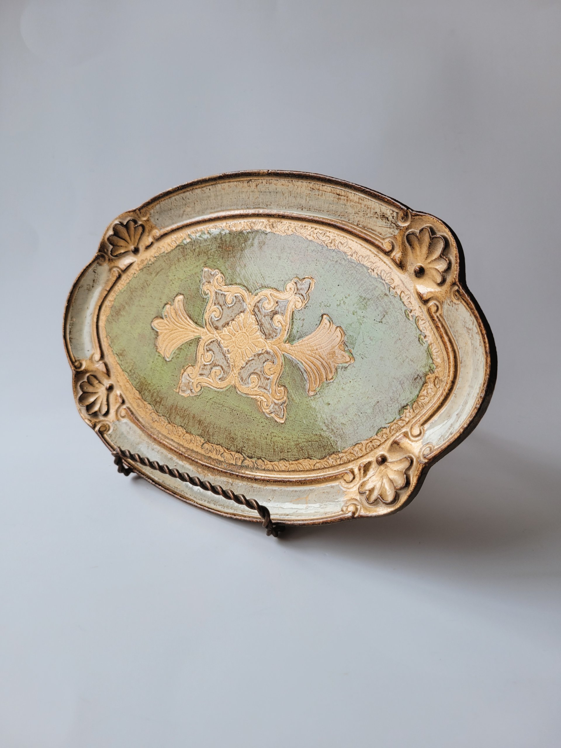 Florentine Tray — view 2