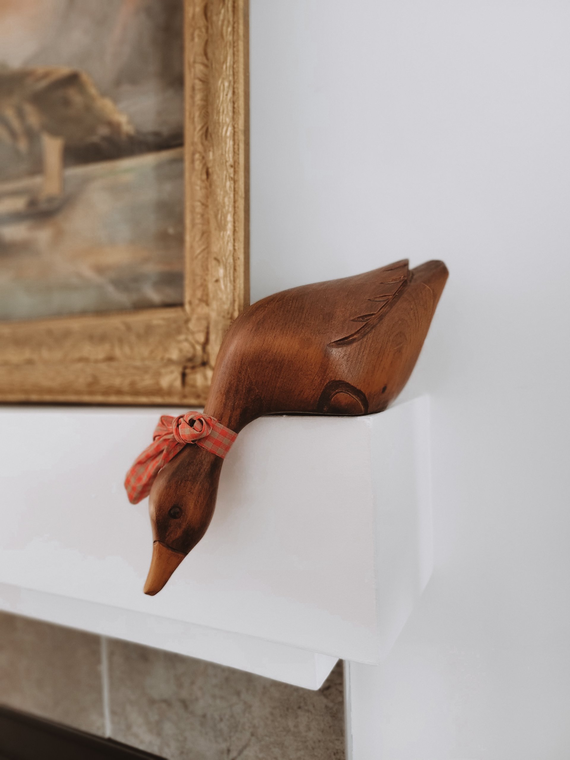 Wooden Sitting Shelf Duck