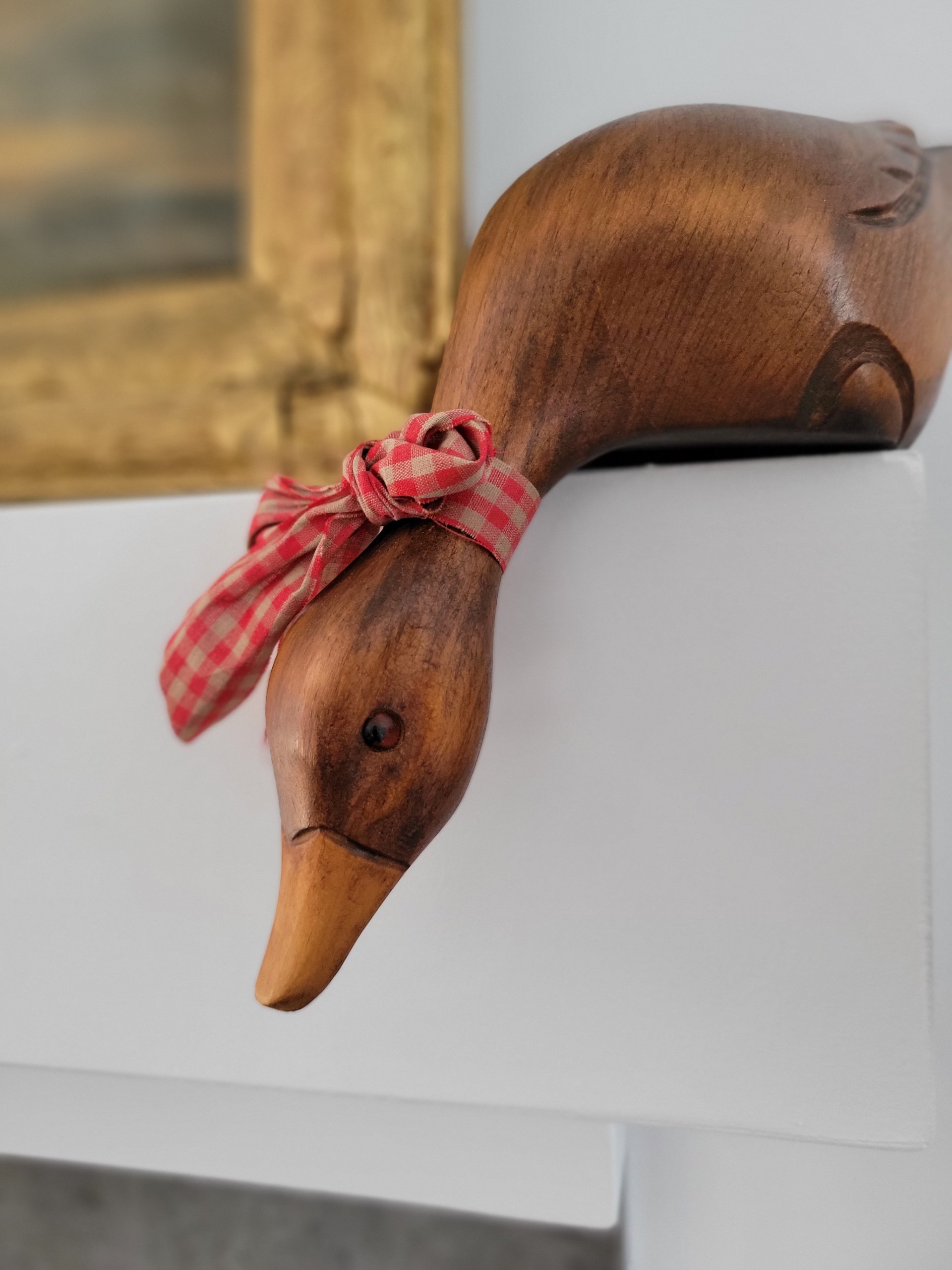 Wooden Sitting Shelf Duck — view 2