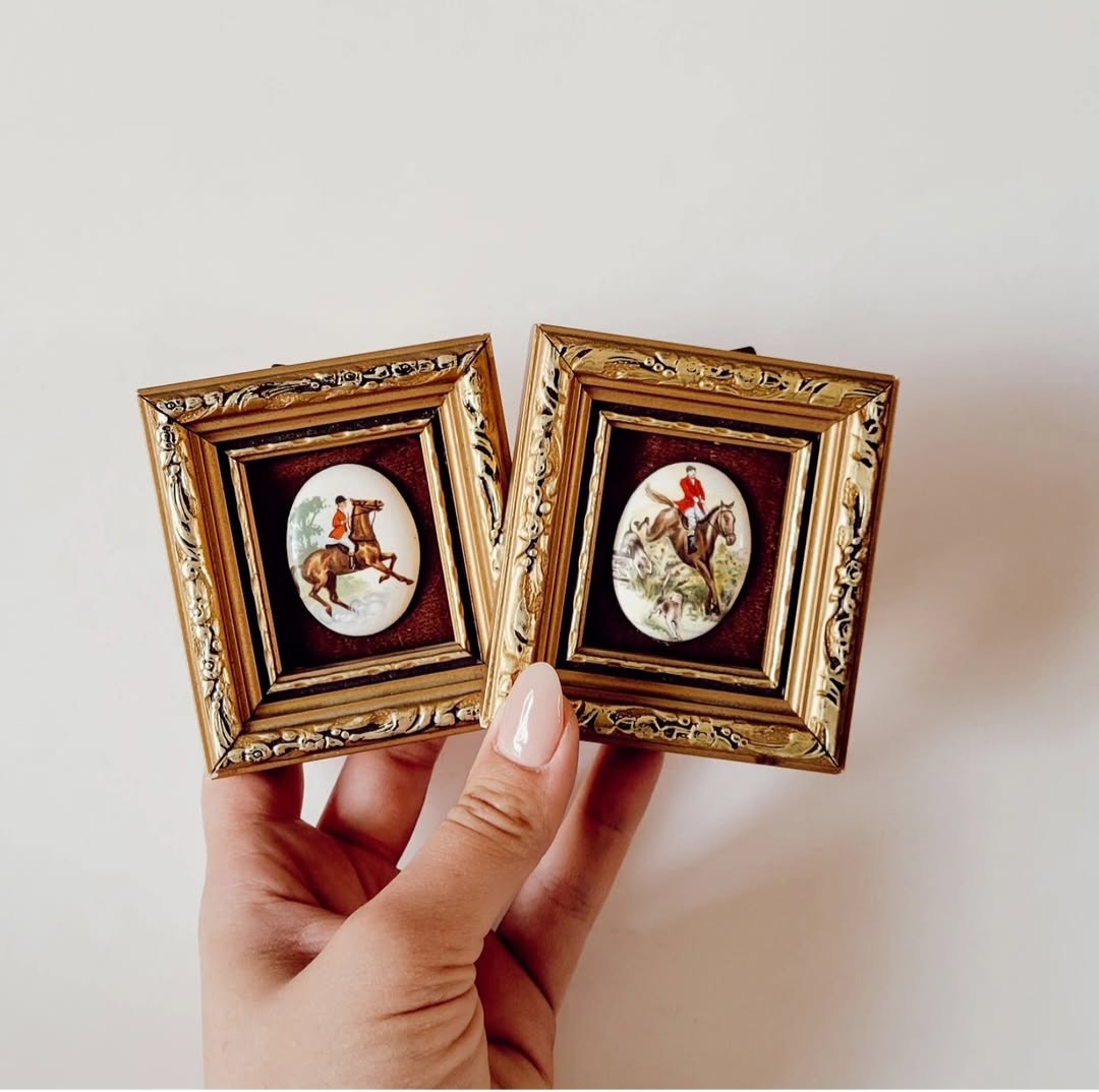 Mini Framed Medallions