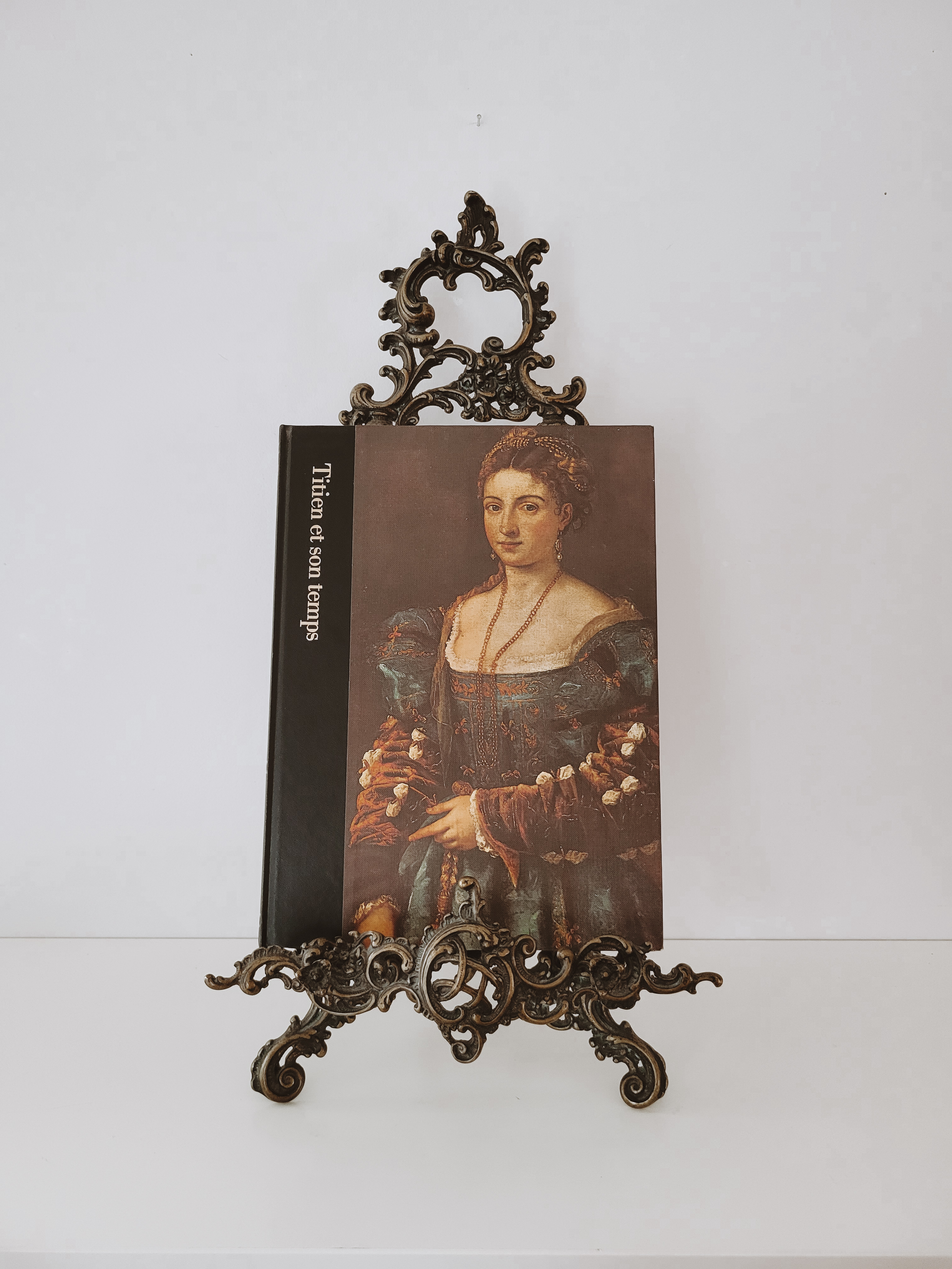Vintage French Art History Book