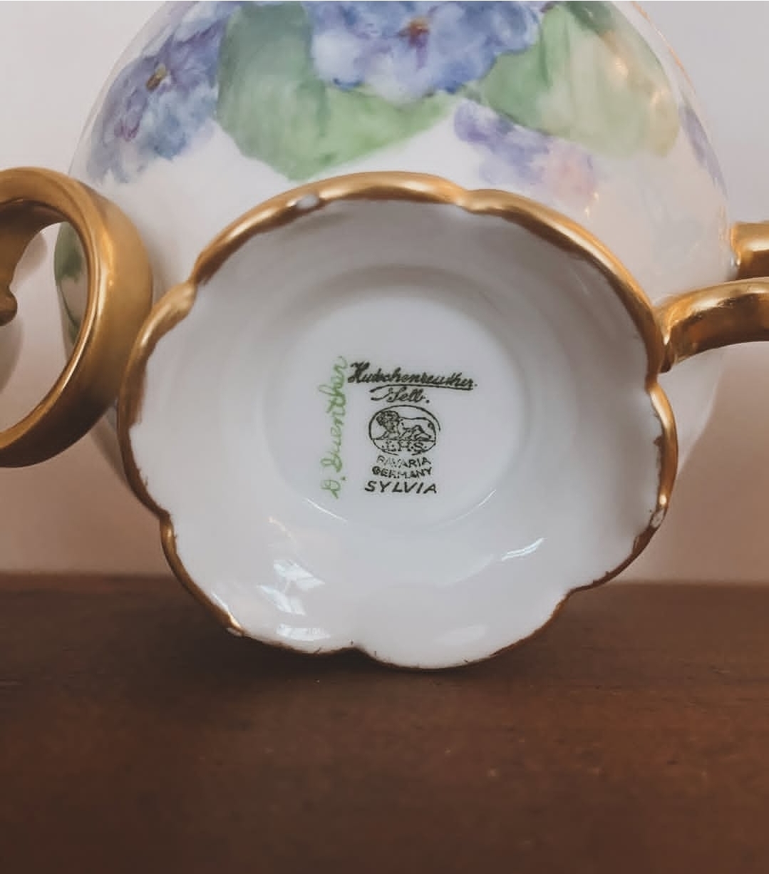 Set of 3 Vintage Hutschenreuther ‘Sylvia’ Teacups — view 4