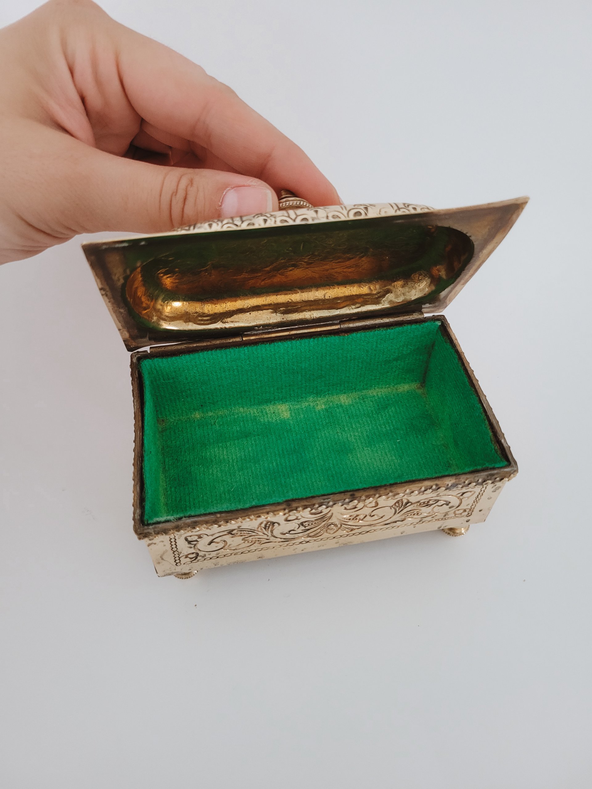 Vintage Brass Box — view 3