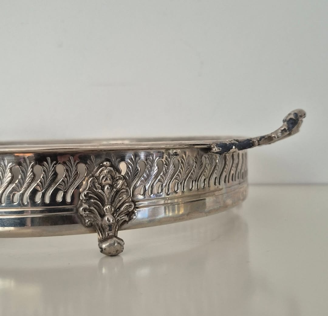 Wm. A. Rogers Silver-Plated Casserole Tray — view 2