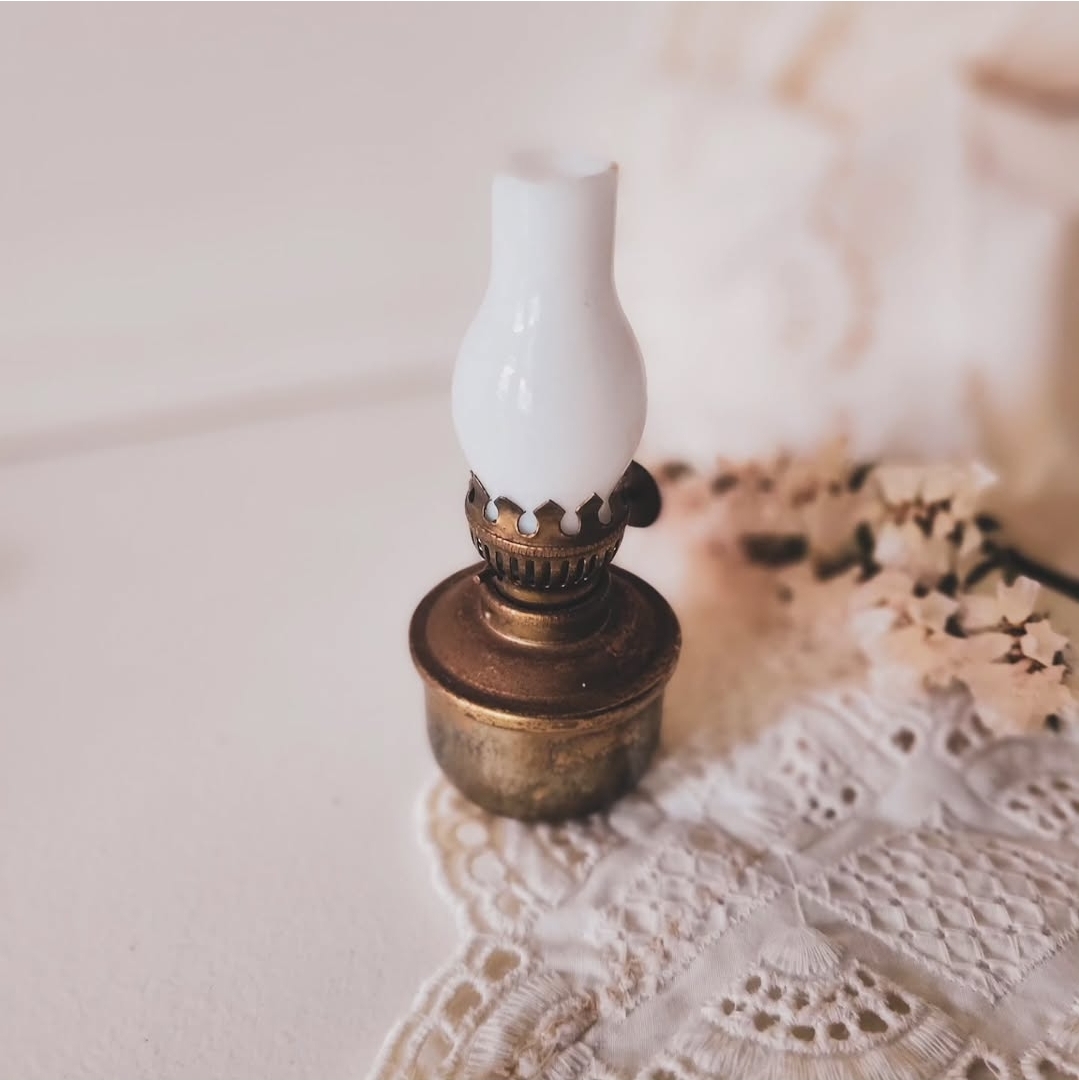 Petite Oil Lamp