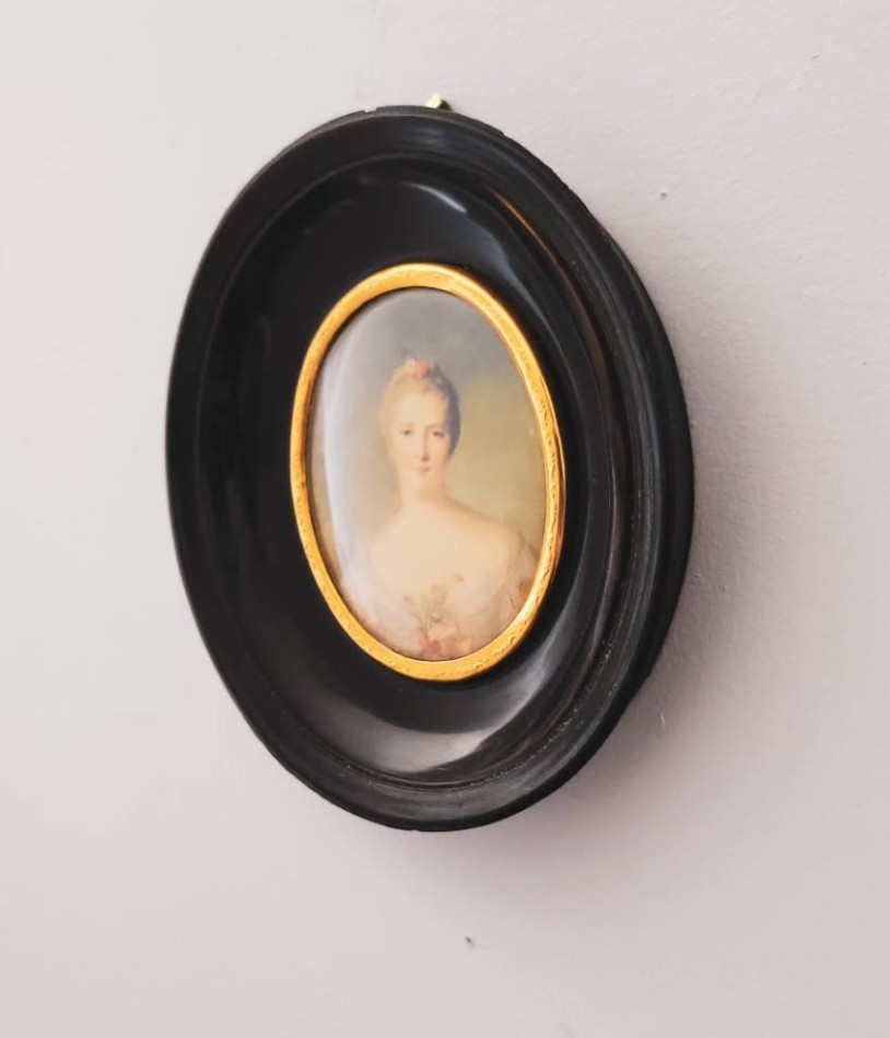 Vintage Framed Oval Portrait — view 2